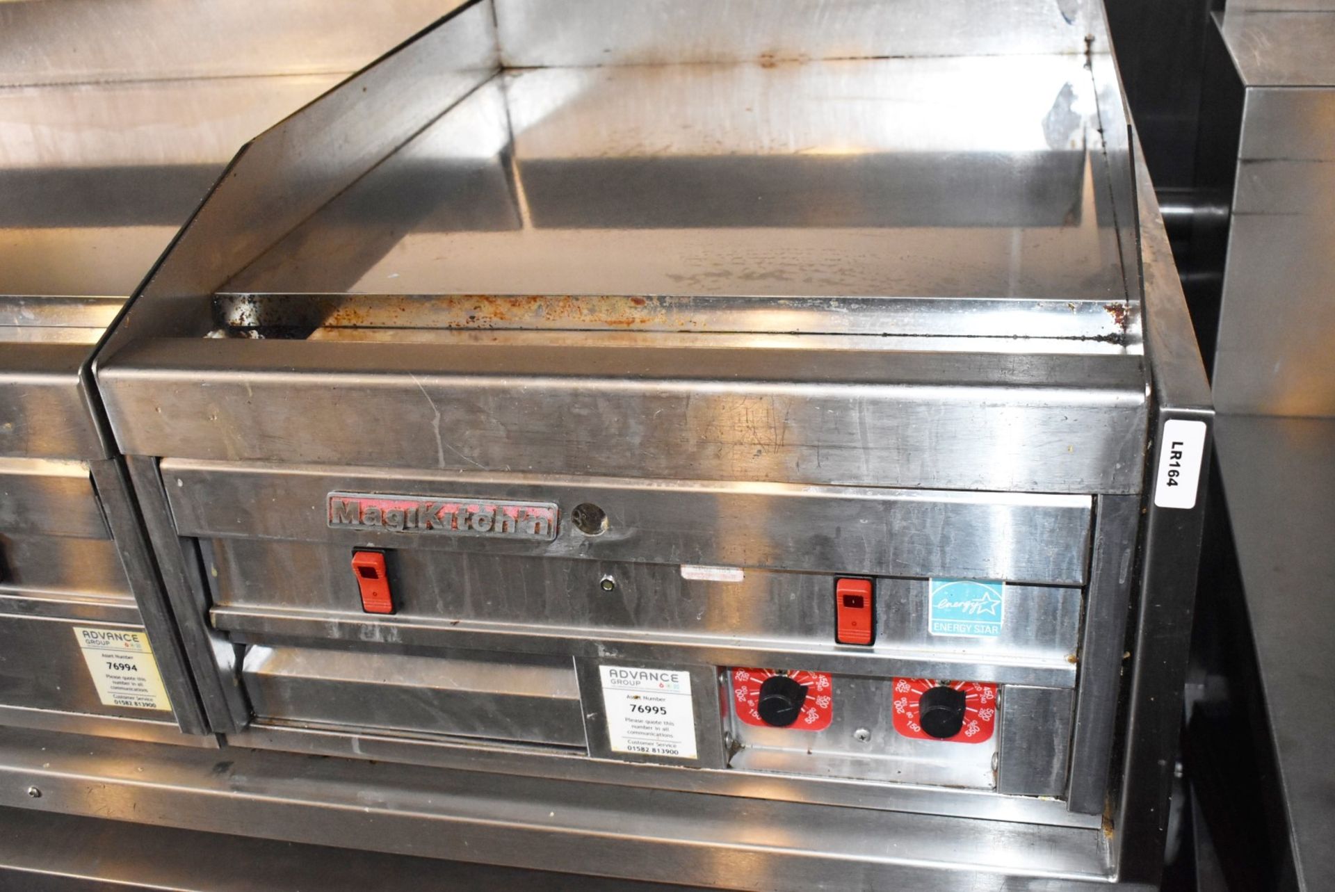 2 x MagiKitchin Chrome Solid Top Gas Cooking Griddles With Stand - 60cm and 90cm - Image 2 of 5