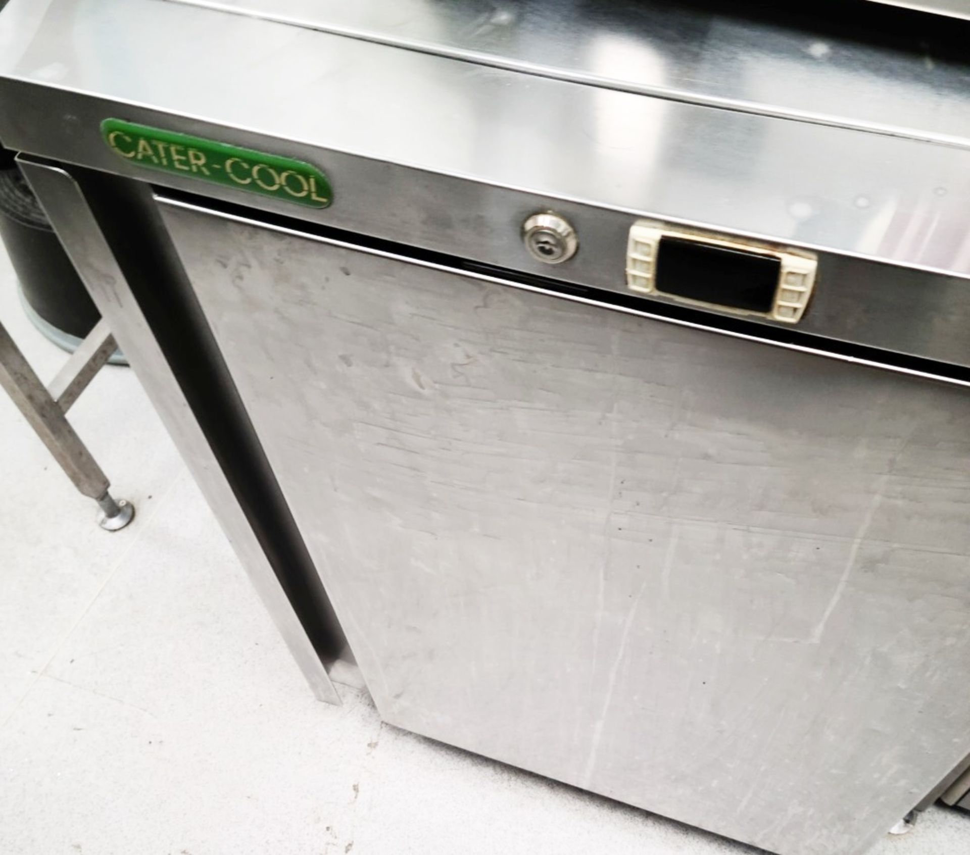 1 x CATER-COOL CK200RSS 170 Litre Under Counter Fridge With Stainless Steel Exterior - Image 5 of 6