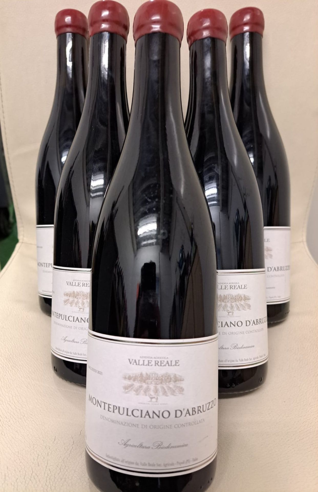 6 x Bottles of 2019 Valle Reale Montepulciano D'Abruzzo Red Wine - Retail Price £120 - Ref: WAS022 -