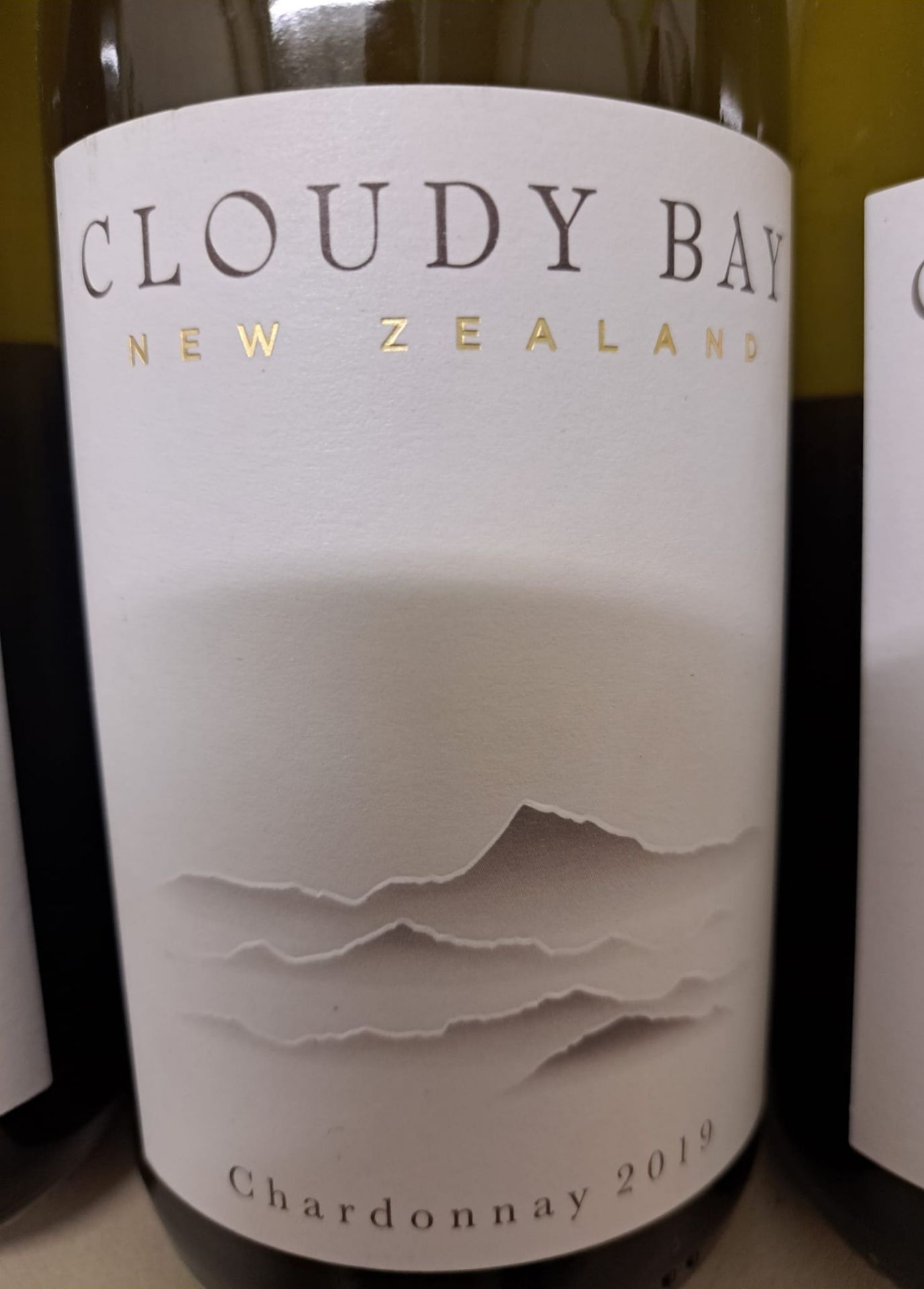 4 x Bottles of 2019 Cloudy Bay New Zealand Chardonnay White Wine - Retail Price £120 - Ref: WAS126 - - Image 2 of 2