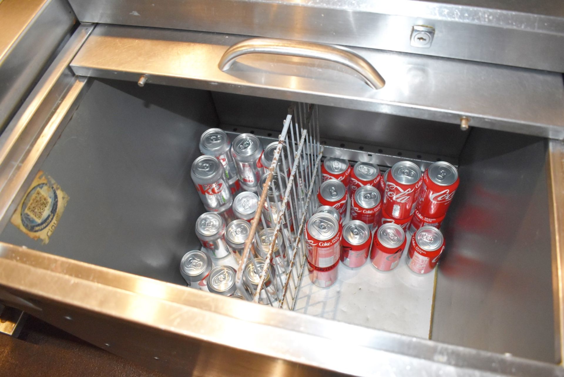 1 x True Top Loading Backbar Bottle Cooler - Image 3 of 4