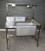 1 x Stainless Steel Wash Unit With Large Sink Basin, Anti Spill Surface, Upstand and Overhead Hanger