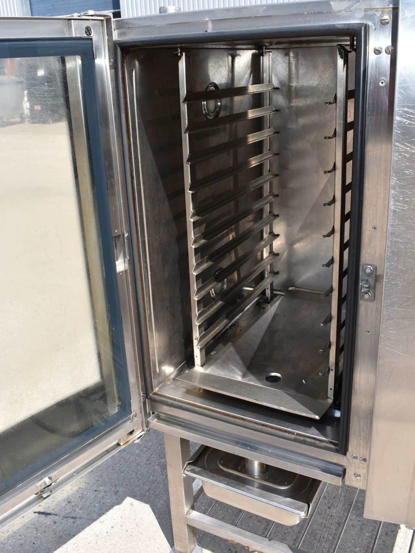 1 x Houno CPE 1.06 Electric Combi Oven - 3 Phase Combi Oven With Various Pre-Set Cooking Options - Image 4 of 14