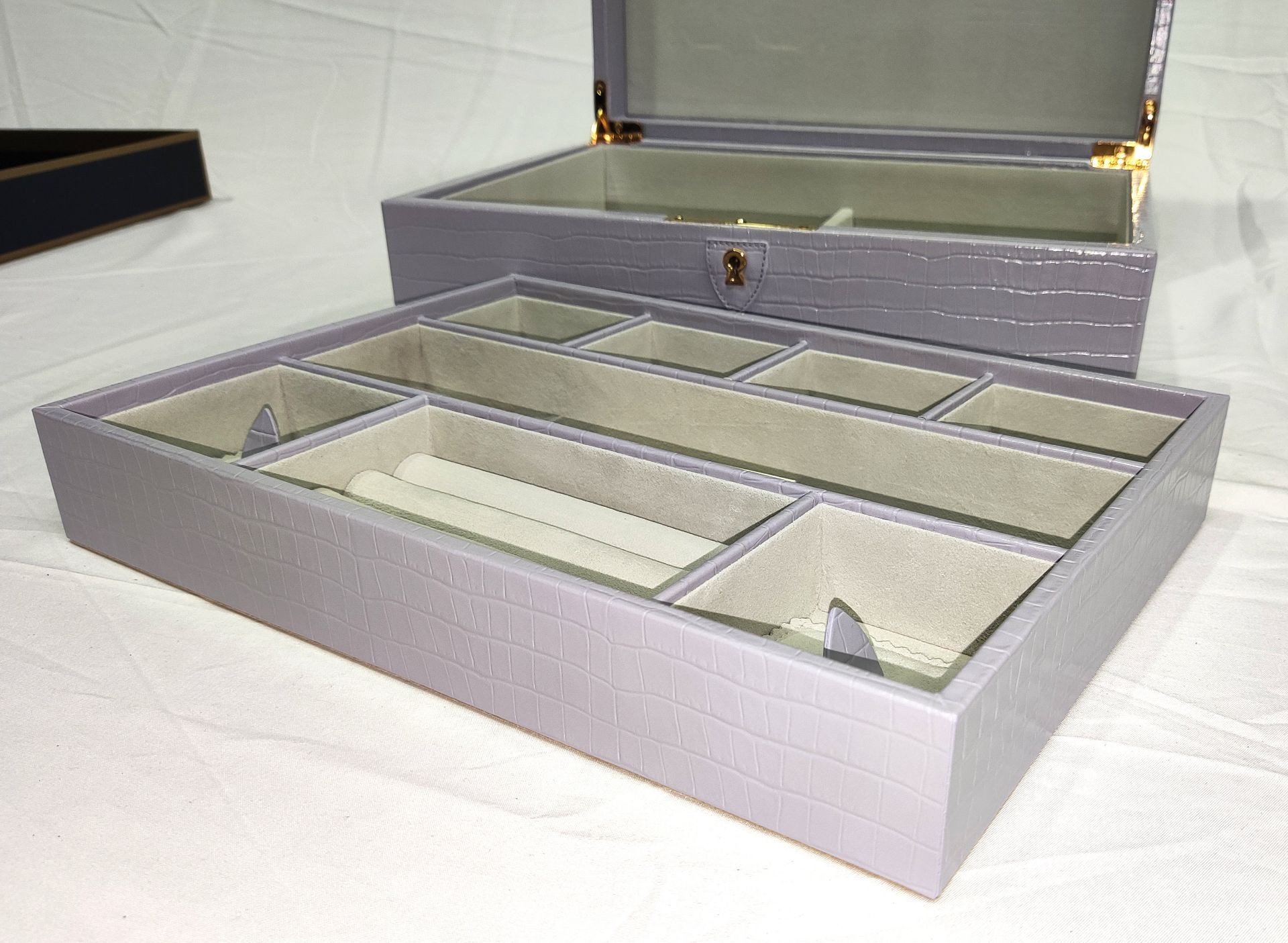 1 x ASPINAL OF LONDON Grand Luxe Jewellery Case In Deep Shine English Lavender Croc - Original - Image 4 of 34