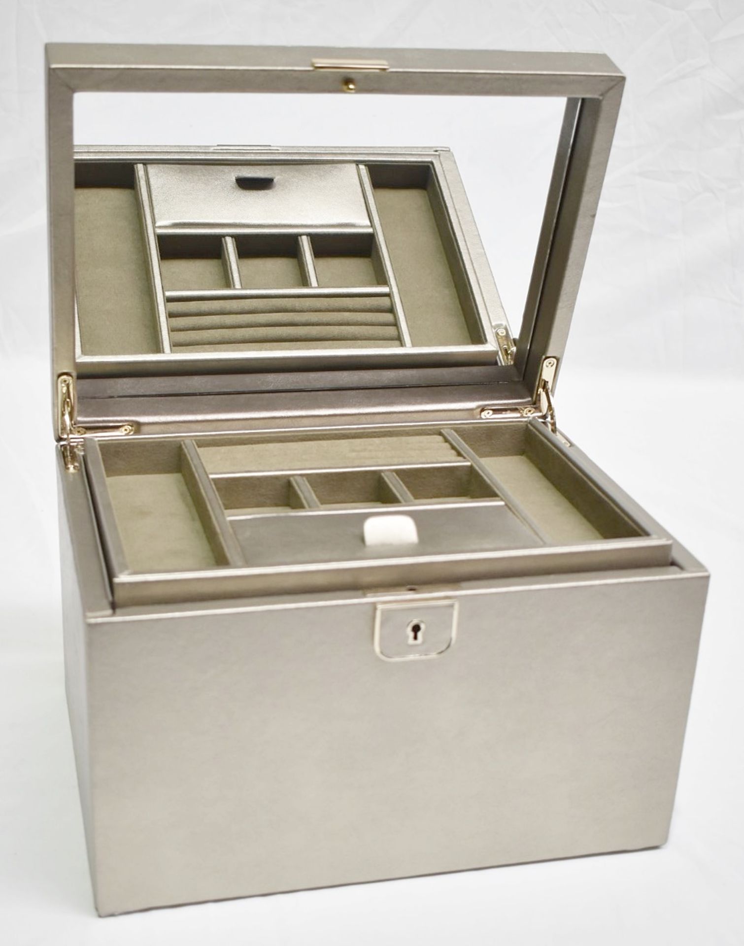 1 x WOLF 'Palermo' Large Luxury Leather Jewellery Box, With A Pewter Finish - Original Price £475.00 - Image 5 of 18