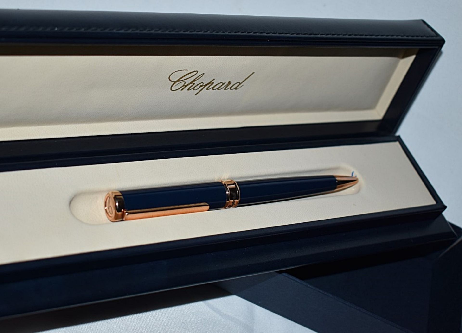 1 x CHOPARD 'Classic' Luxury Ballpoint Pen With Presentation Case, Navy Blue - Boxed Stock - - Image 2 of 11