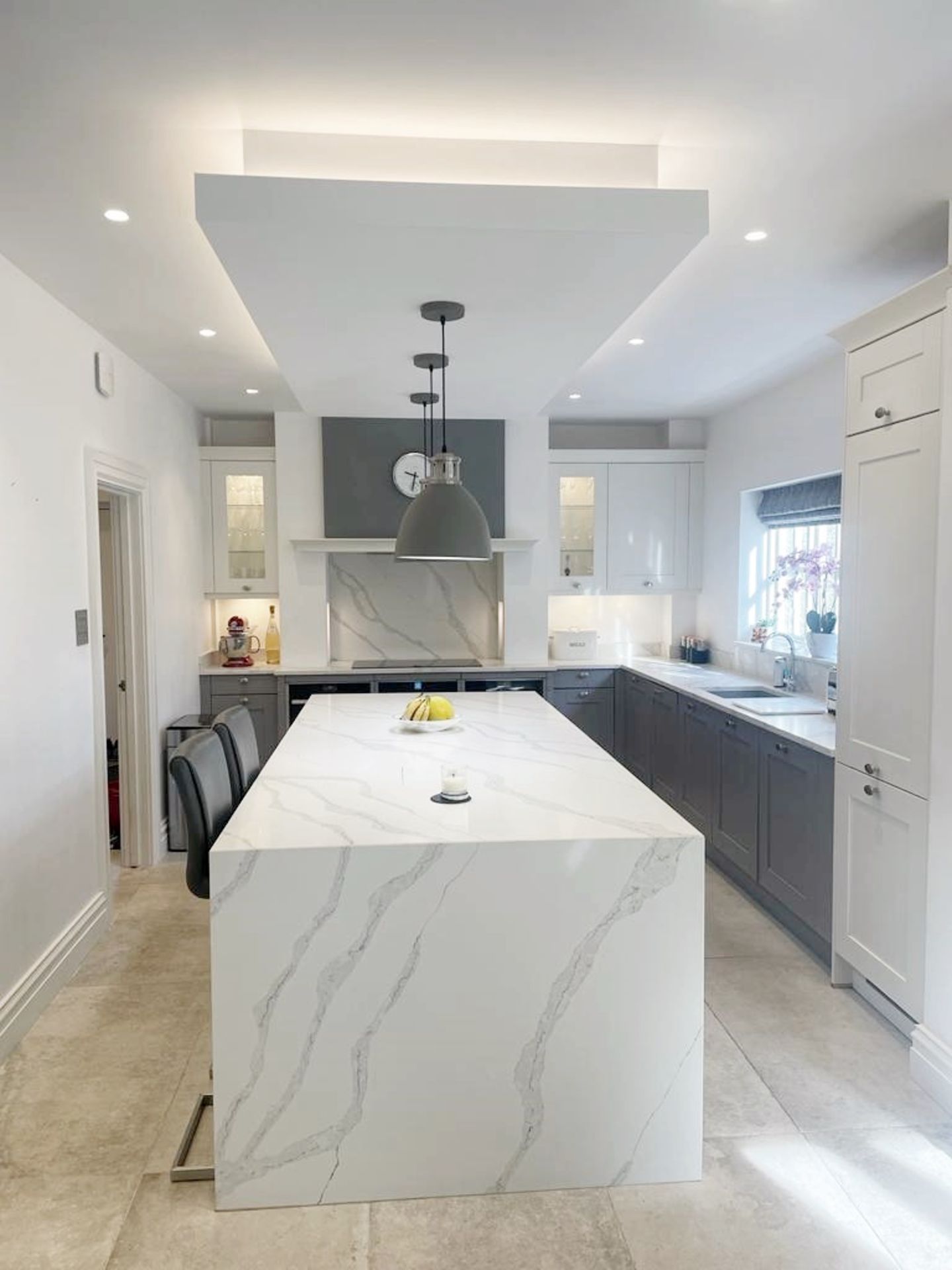 1 x SIEMATIC Bespoke Shaker-style Fitted Kitchen, Utility Room, Appliances & Modern Quartz Surfaces - Image 3 of 153