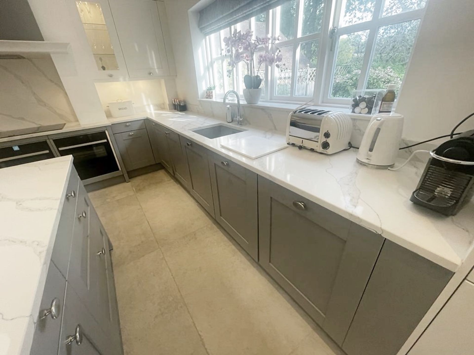 1 x SIEMATIC Bespoke Shaker-style Fitted Kitchen, Utility Room, Appliances & Modern Quartz Surfaces - Image 138 of 153