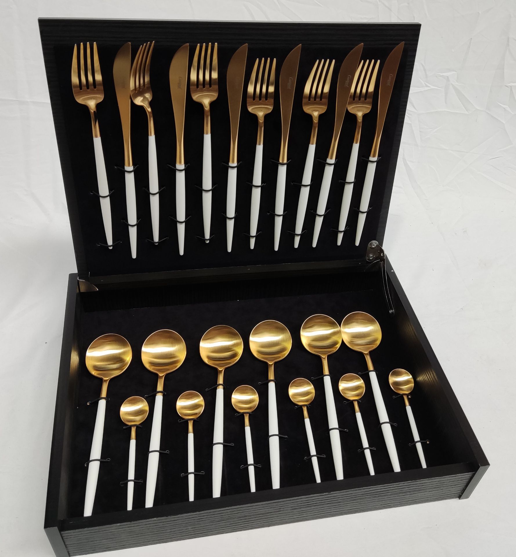 1 x CUTIPOL 'Goa' Luxury 24-Piece White/Gold Cutlery Set - New/Boxed - Original RRP £499.00 - Image 2 of 24