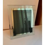 1 x Designer Heavy Glass And Chrome Standing Photo Frame - Ref: GRG013 / WH2 / BOX2 - CL870 -