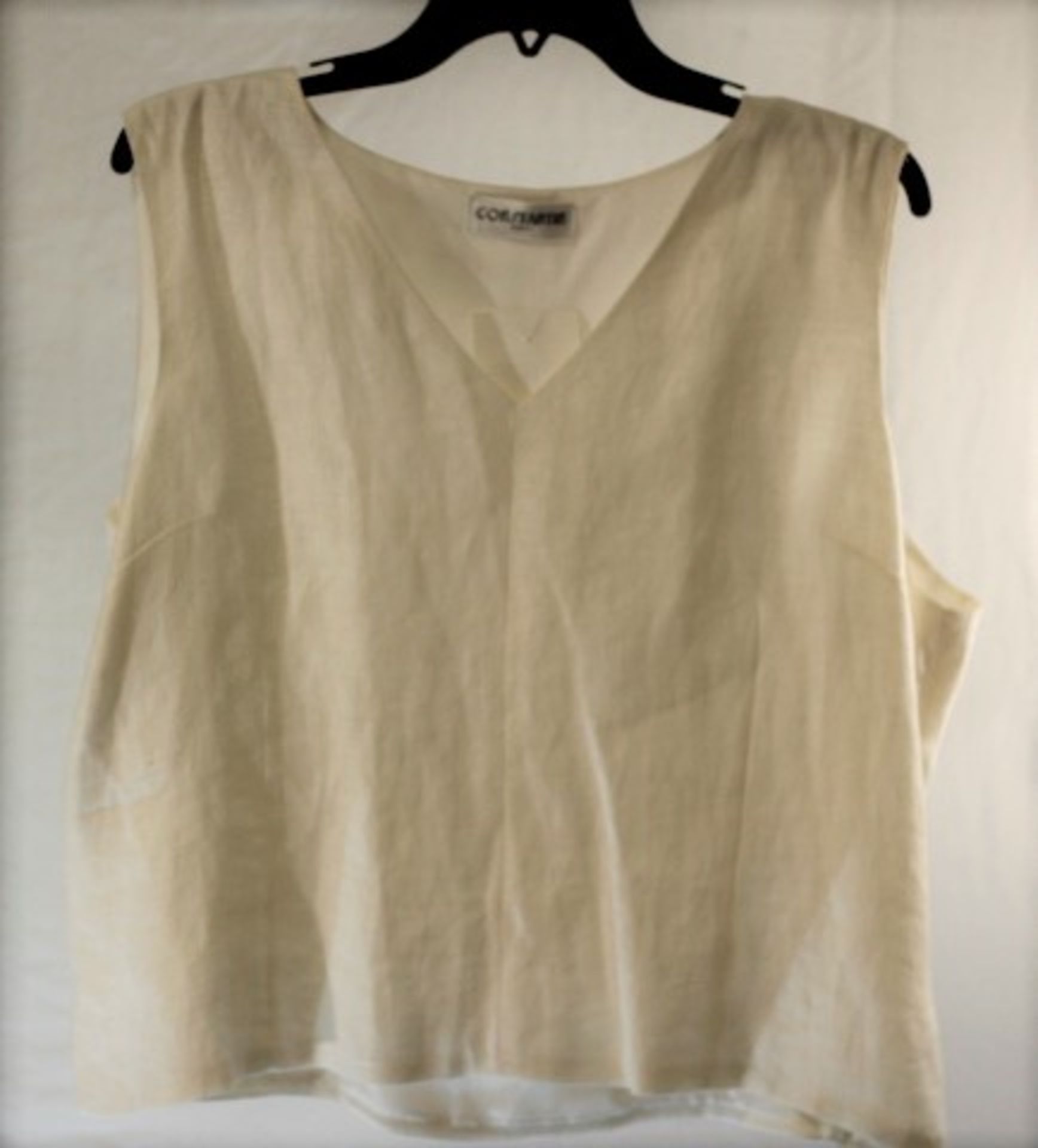 1 x Constantin Paris White Top - Size: 24 - Material: Acetate, Acrylic, Cotton, Fibre, Polyester,