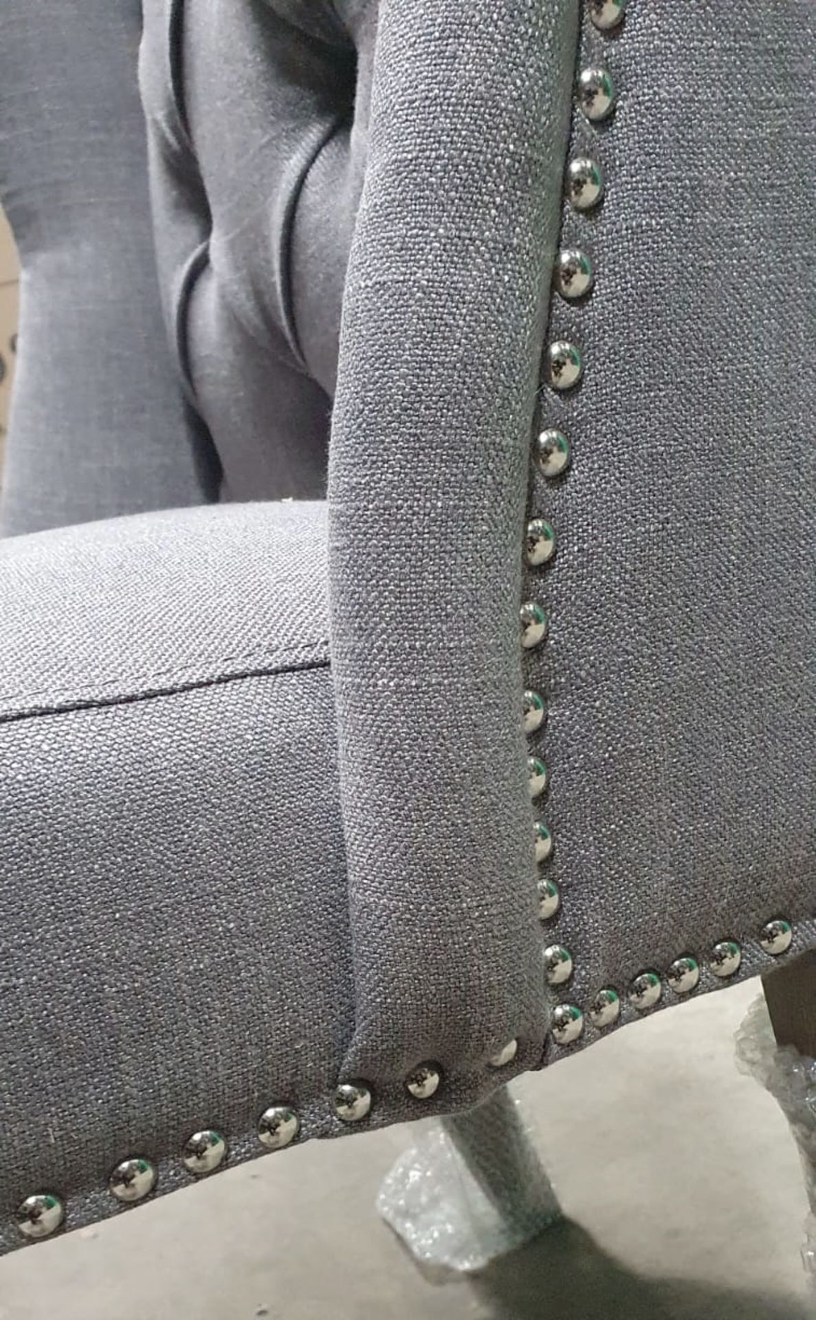 7 x HOUSE OF SPARKLES Luxury Vintage-style Button-Back Wing Back Dining Chairs - New / Boxed - Image 3 of 4