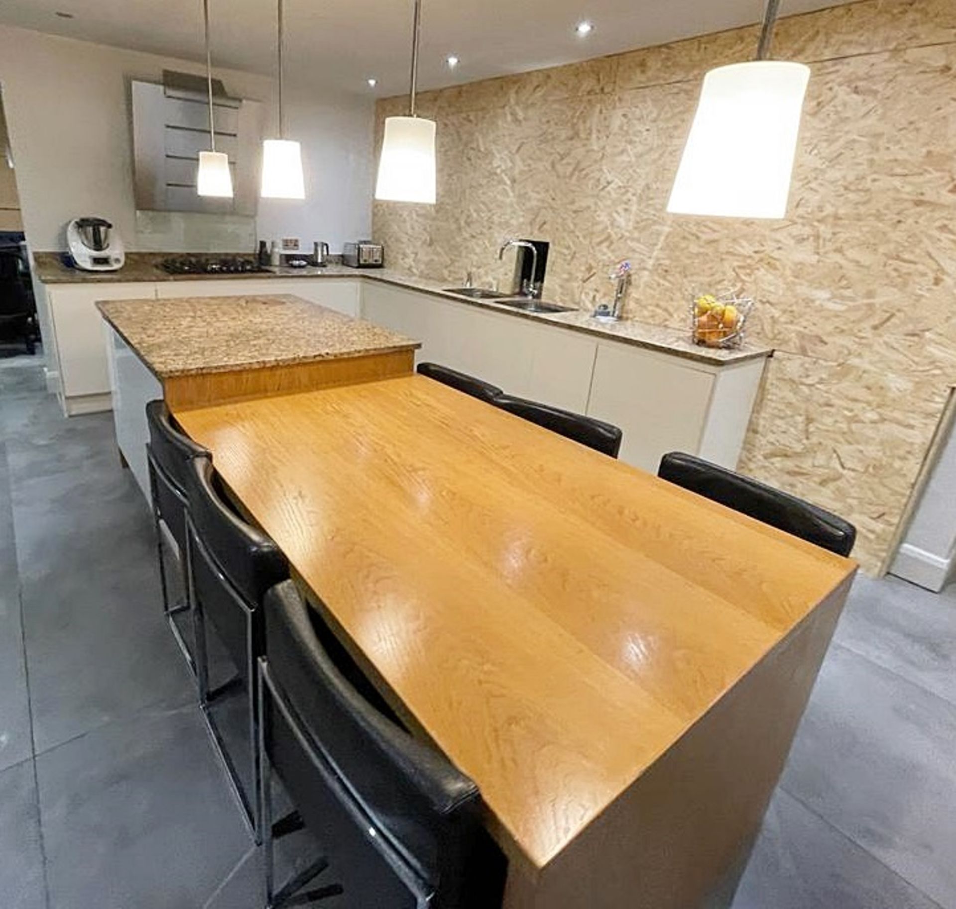 1 x Stunning PARAPAN Handleless Fitted Kitchen with Neff Appliances, Granite Worktops & Island - Image 12 of 126