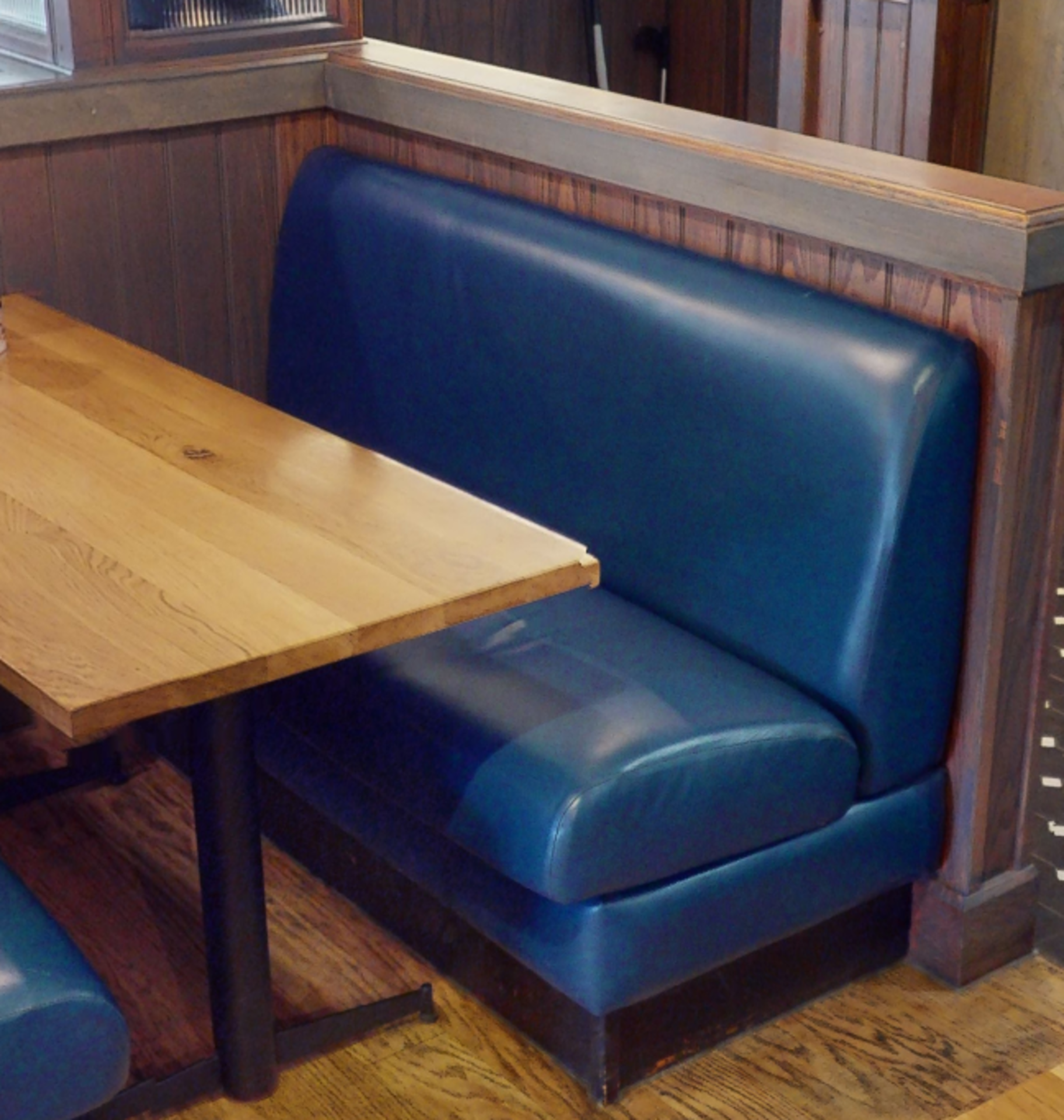 1 x Collection of Restaurant Booth Seating in a Dark Blue Faux Leather Upholstery - Image 4 of 13