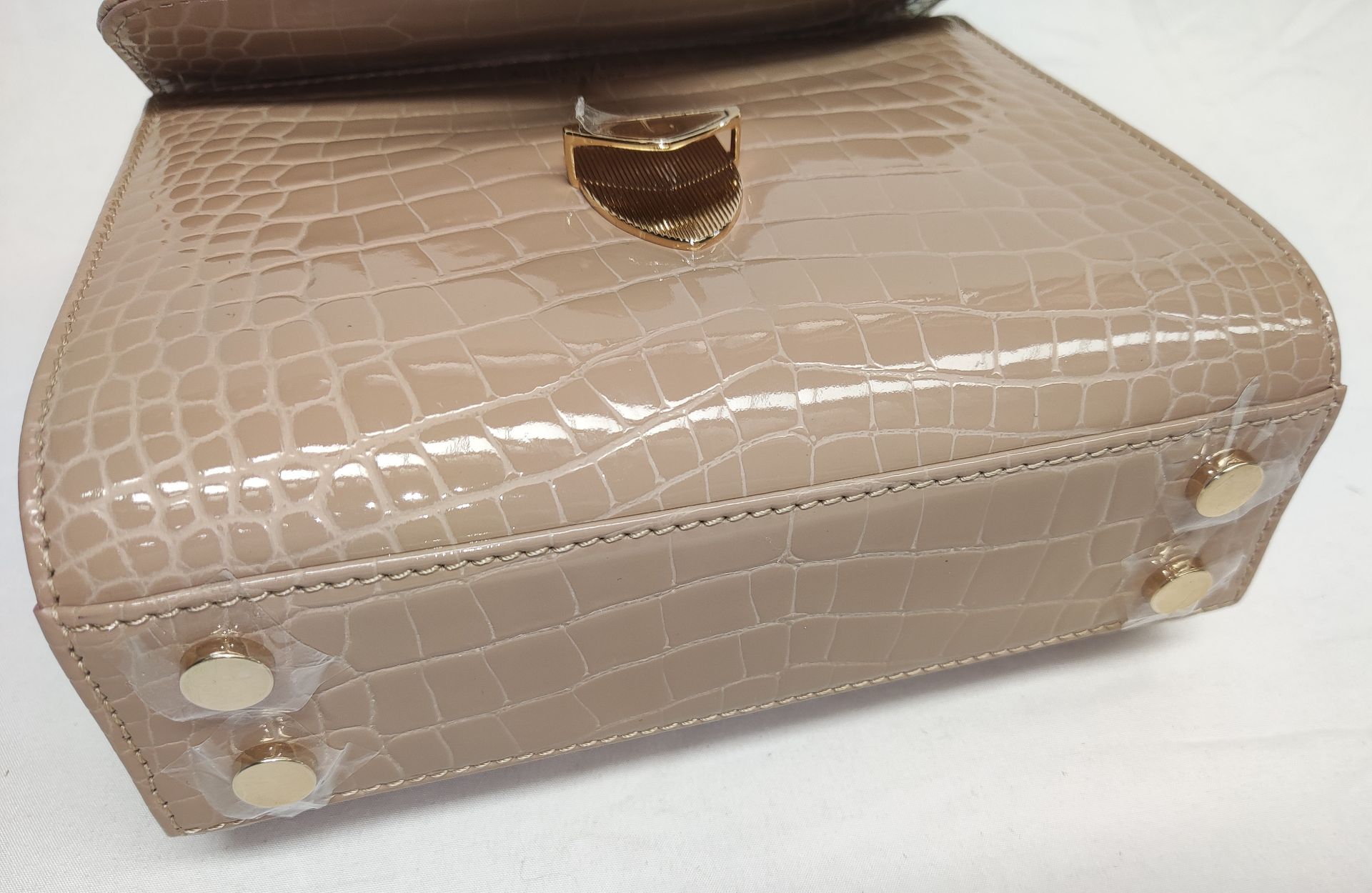 1 x ASPINAL OF LONDON Mayfair Midi Bag In Small Croc Pattern - Boxed - Original RRP £595 - Ref: - Image 12 of 22