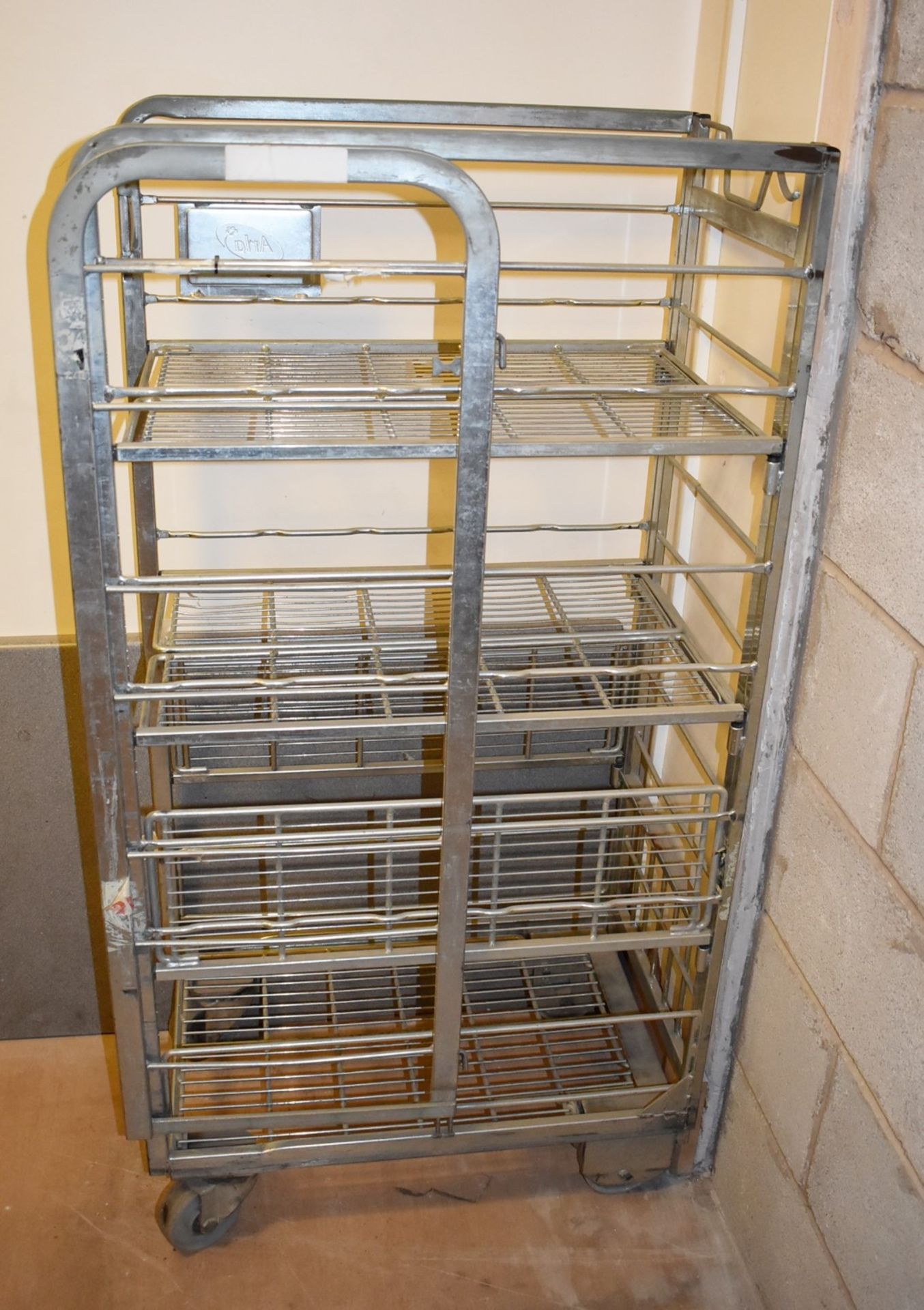 2 x Metal Milk Cage Trolleys - Ref: AC140 GFBR - CL646 - Location: Manchester, M12 Collection - Image 3 of 4