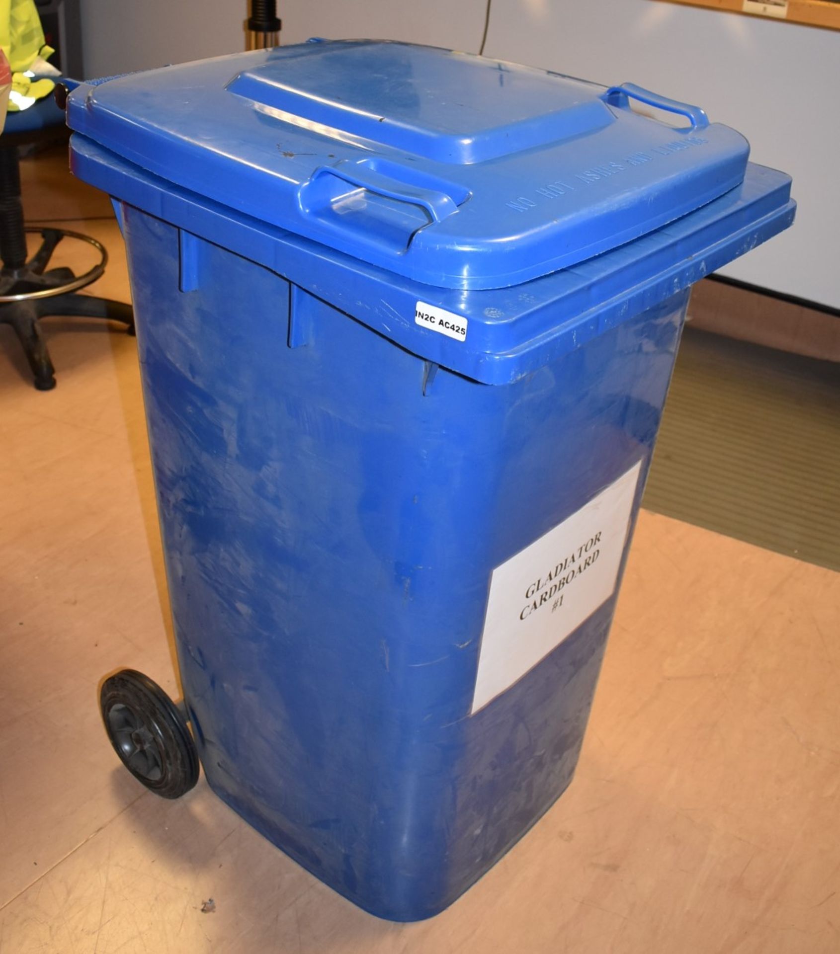 1 x Wheelie Waste Bin in Blue - 240 Litre - Previously Used Indoors Only - Good Clean Condition -