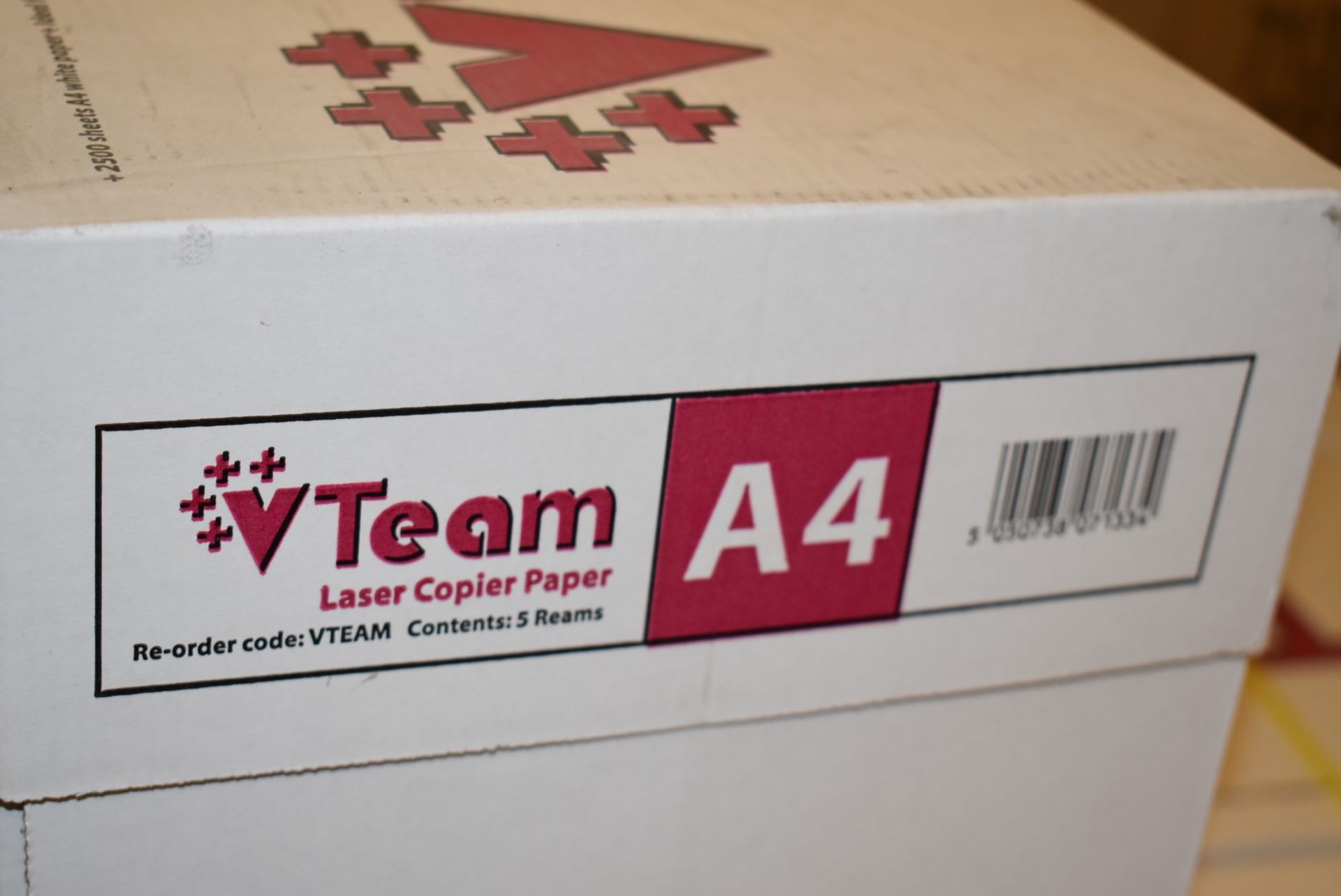 10 x Packs of Vteam A4 Laser Copy Paper - 500 Sheets Per Pack - Includes 2 x Boxes of 5 x Reams - Image 3 of 6