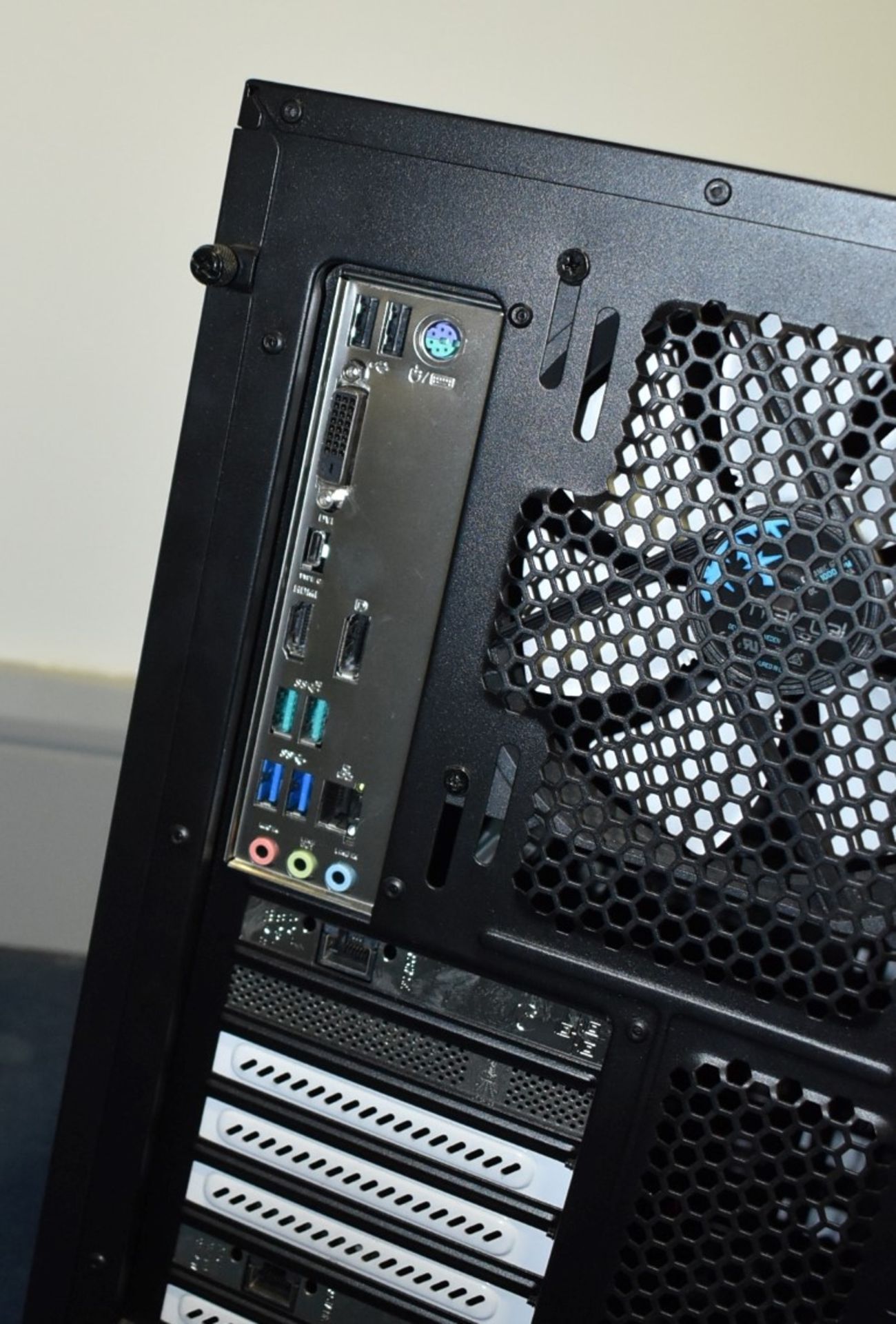 1 x Desktop PC Server Featuring an Intel i7-6700 Processor, 16gb DDR4 Ram, BeQuiet 500w PSU - Image 5 of 10