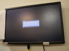 1 x Dell 24 Inch LCD Monitor With Wall Mount - Previously Used in an Office Environment - Ref: AC514