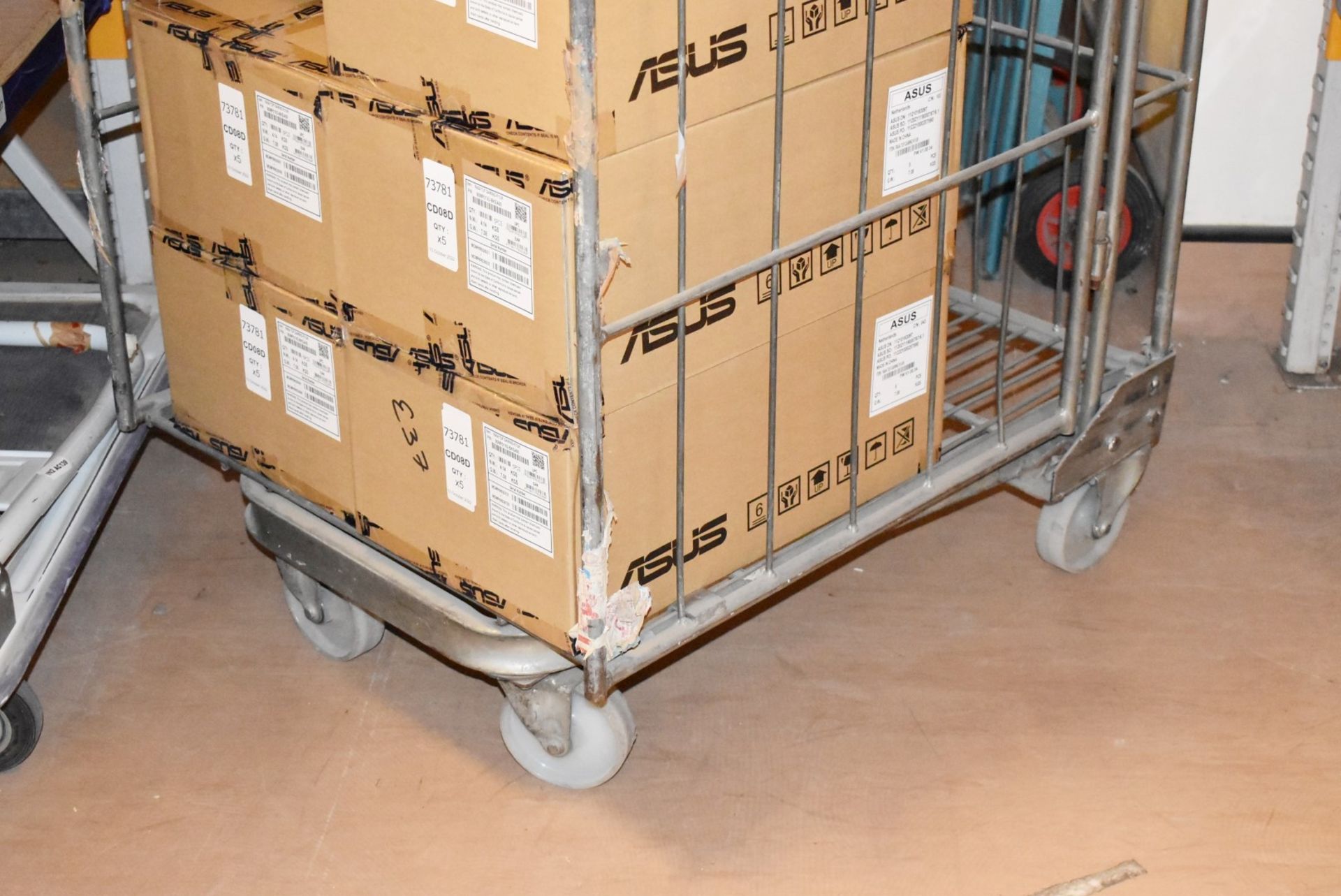 1 x Transport Cage on Heavy Duty Castors - Contents Not Included - Size: H170 x W71 x D82 cms - Ref: - Image 2 of 2