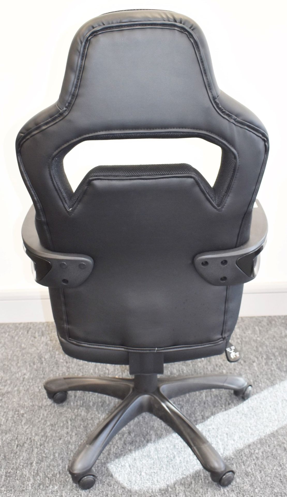 1 x Nitro Concepts Evo Gaming Swivel Chair - Faux Leather and Fabric Upholstery in Black - Image 7 of 9
