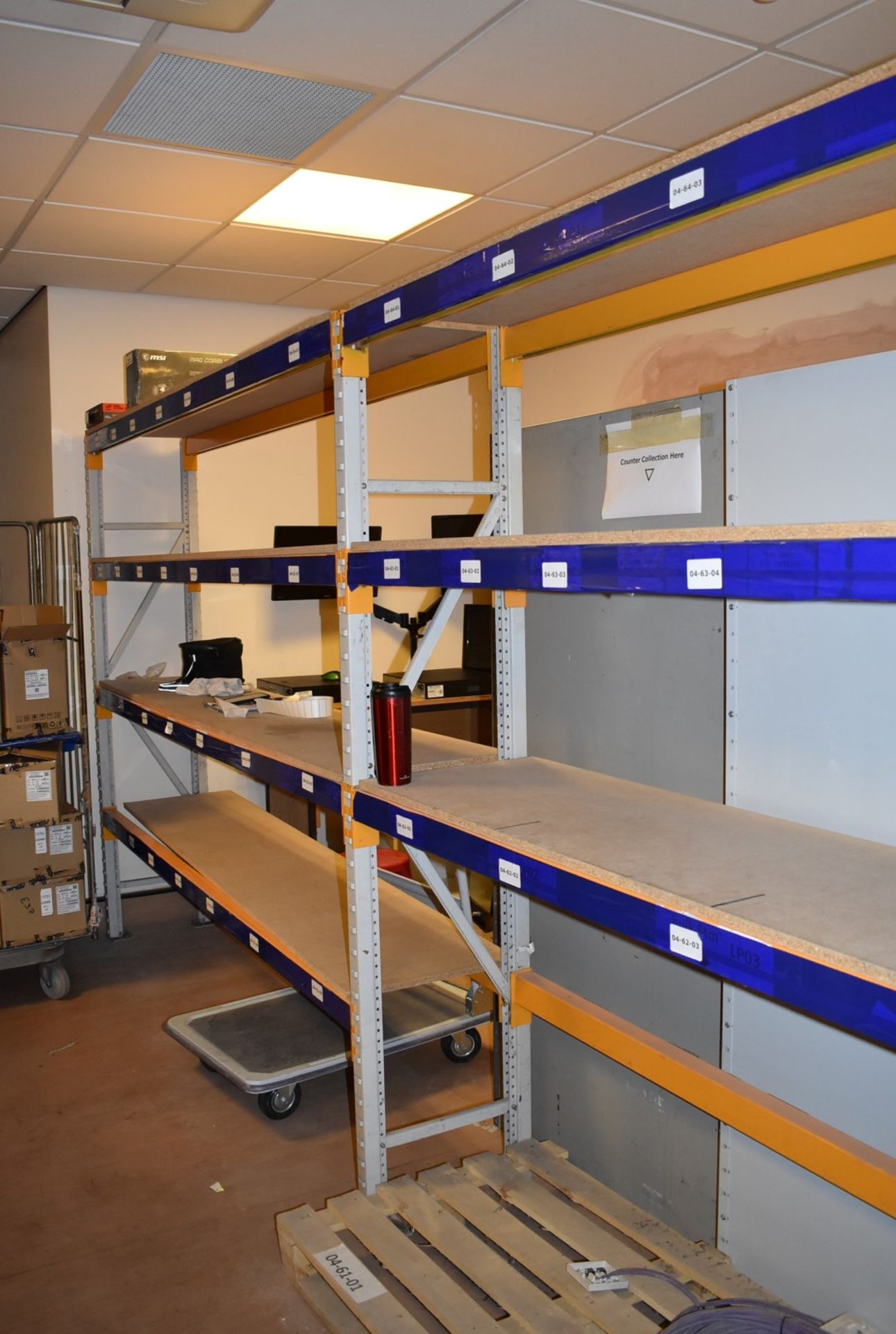 5 x Bays of Heavy Duty Storage Shelving - Includes 6 x Uprights, 31 x Crossbeams & Shelves - Image 7 of 7