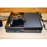 1 x Xbox One Games Console With Wireless Controller, Kinect Motion Sensor and Power Supply