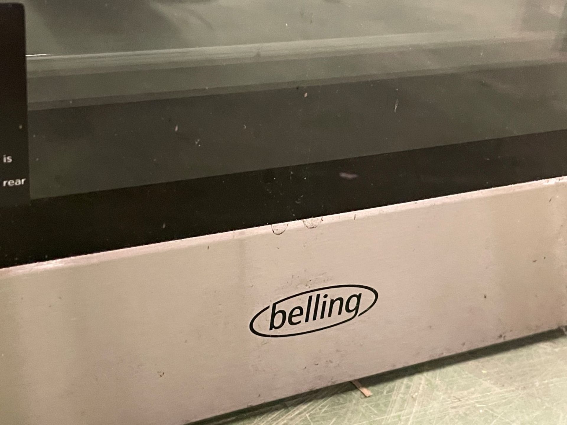 1 x Belling Integrated Oven - New and Unused With Damaged Glass Door - Image 4 of 7