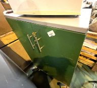 1 x Mobile Security Safe Trolley With Push Handle, Castors and Keys - Green Finish