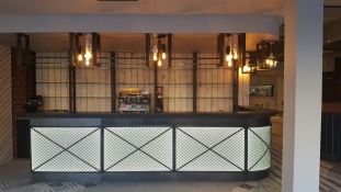 1 x Restaurant Drinks Bar Featuring a Shaped Design, Granite Worktop, Diamond Lattice Fascia