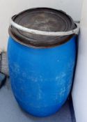 1 x Commercial Blue Drum With a Secure Lid