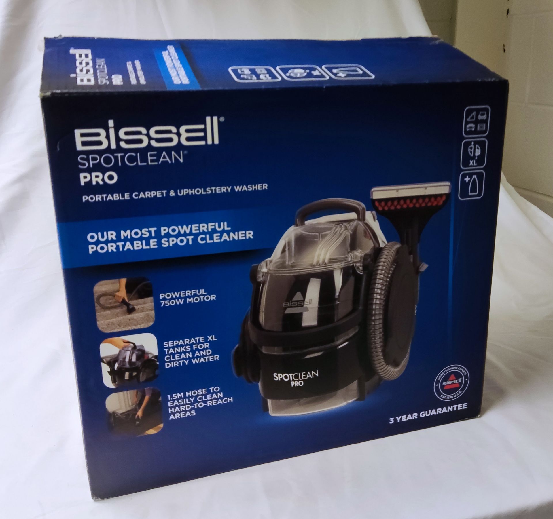 1 x BISSELL Spotclean Pro Portable Carpet & Upholstery Washer - New/Boxed - RRP £179.99 - Ref: - Image 3 of 15