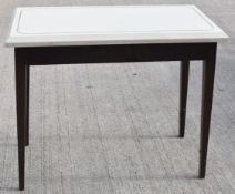 1 x Elegant Table Featuring Stone Resin Top With Brass Inlay - Ref: HOC270 WH2 - CL987 - Location: