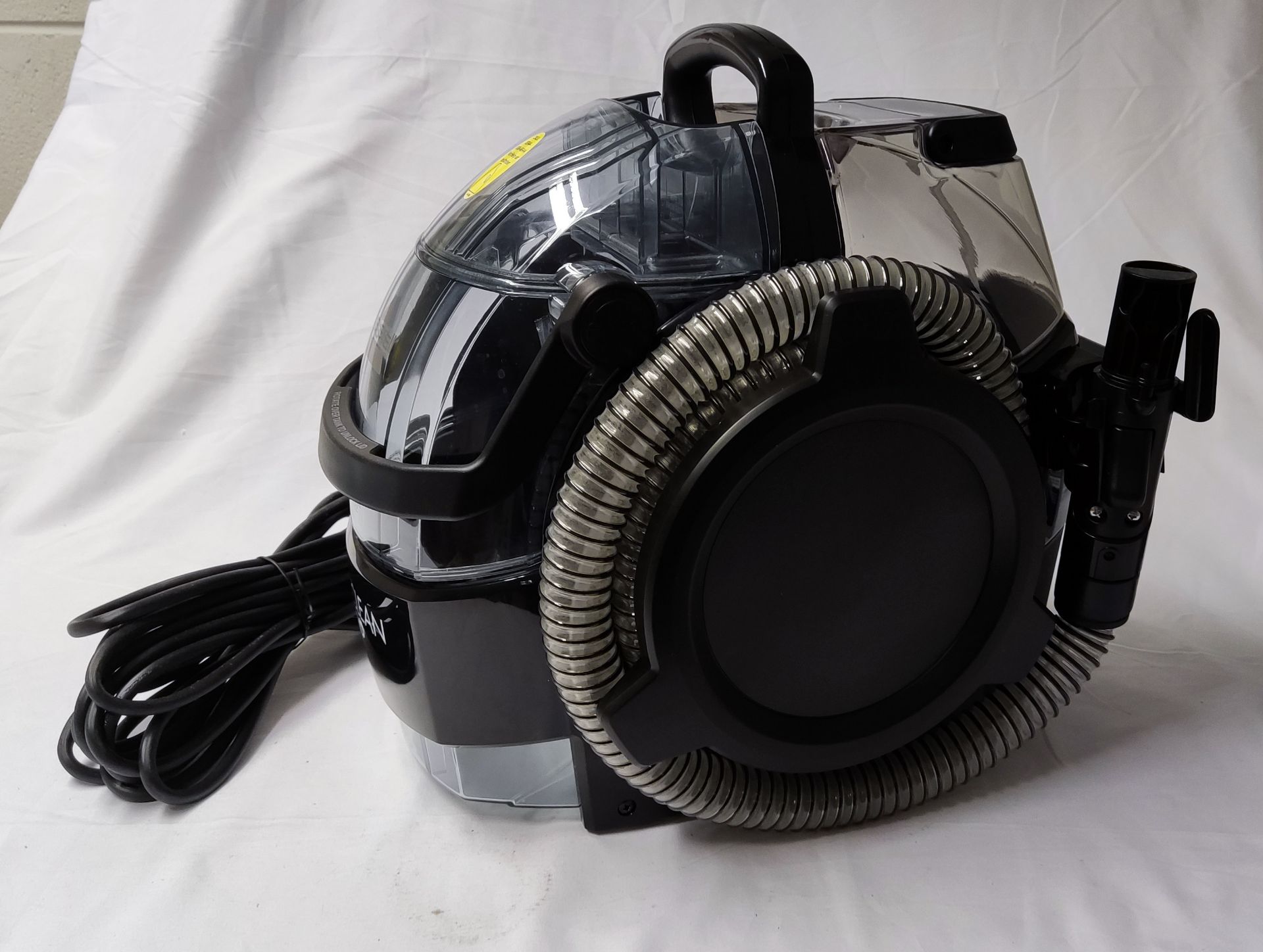 1 x BISSELL Spotclean Pro Portable Carpet & Upholstery Washer - New/Boxed - RRP £179.99 - Ref: - Image 8 of 15