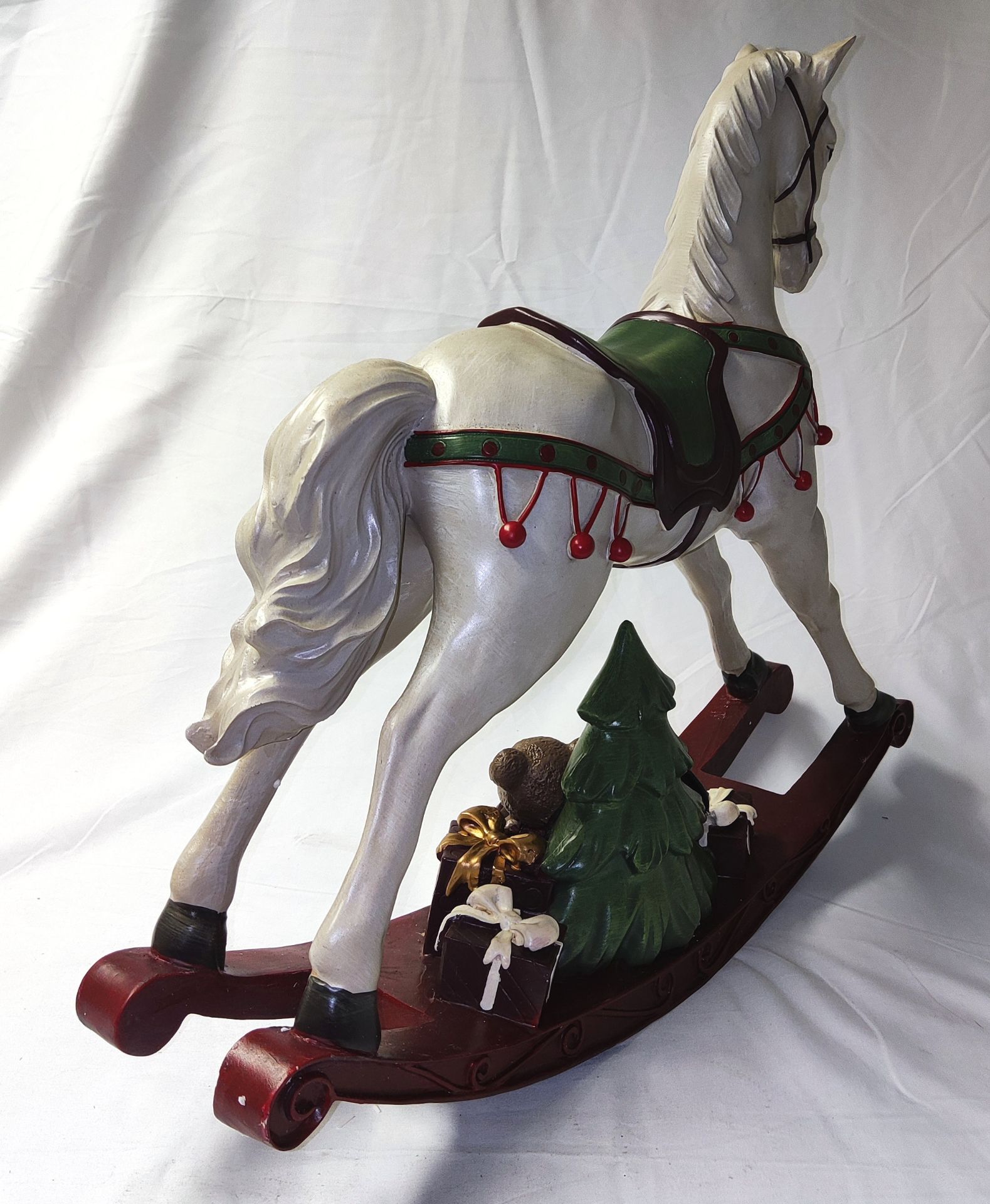 1 x HARRODS Large Rocking Horse Christmas Ornament - 55Cm Long, 48Cm Tall - RRP £169 - Ref: - Image 7 of 14