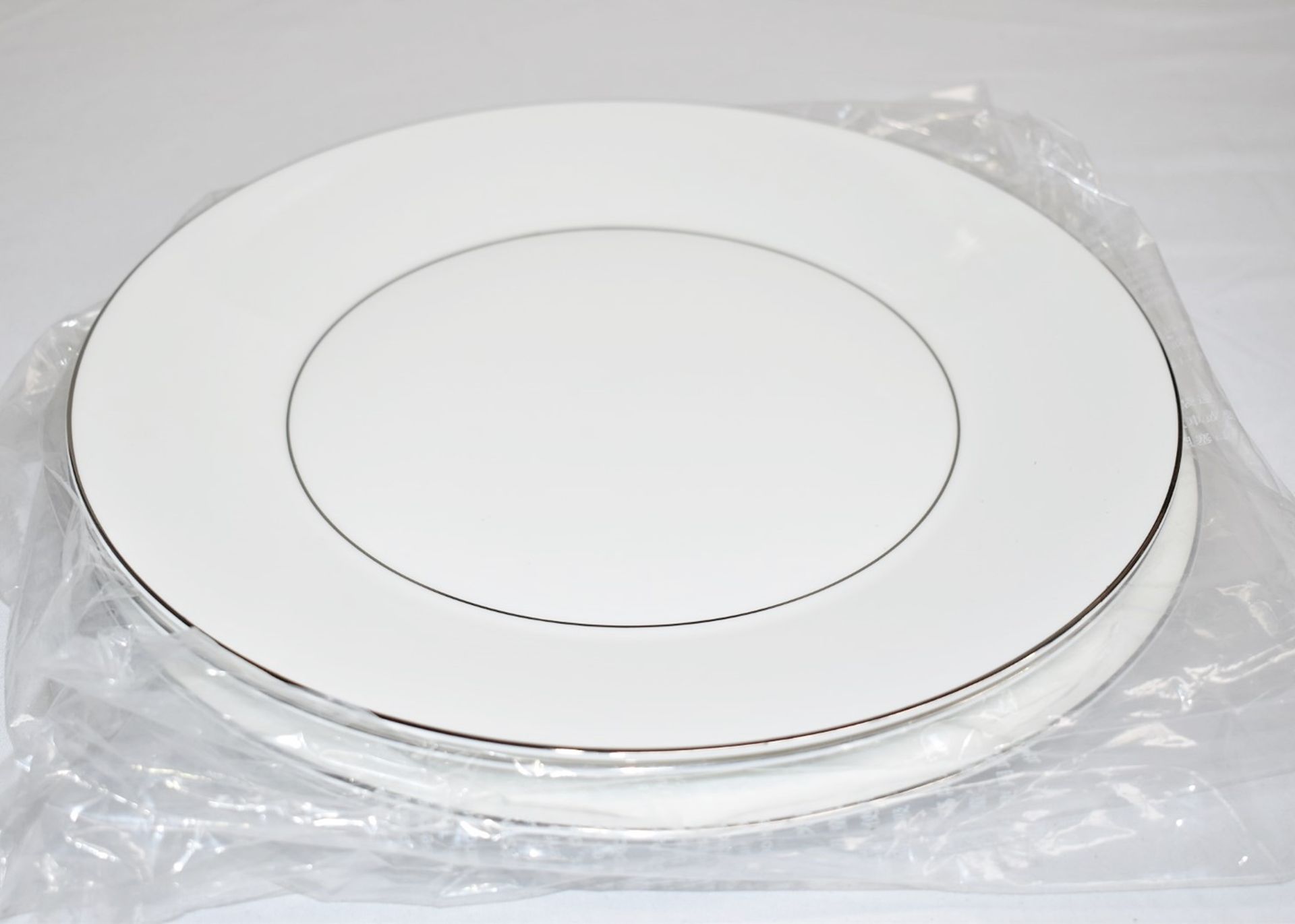4 x WEDGWOOD / JASPER CONRAN Platinum 27cm Dinner Plates - Original Price £120.00 - Image 5 of 6
