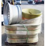 10 x TOPU Steel Truck Wheels - Unused Boxed Stock - Ref: HOC100 / WH2-SCT - CL987 - Location: