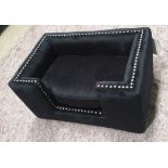 1 x HOUSE OF SPARKLES 'The Ellis' Luxury Dog Bed Upholstered In Black Velvet - Boxed Stock - CL457 -
