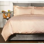 1 x HARRODS OF LONDON Vendome Egyptian Cotton Satin Super King Duvet Cover Set 260x220 - RRP £499.00