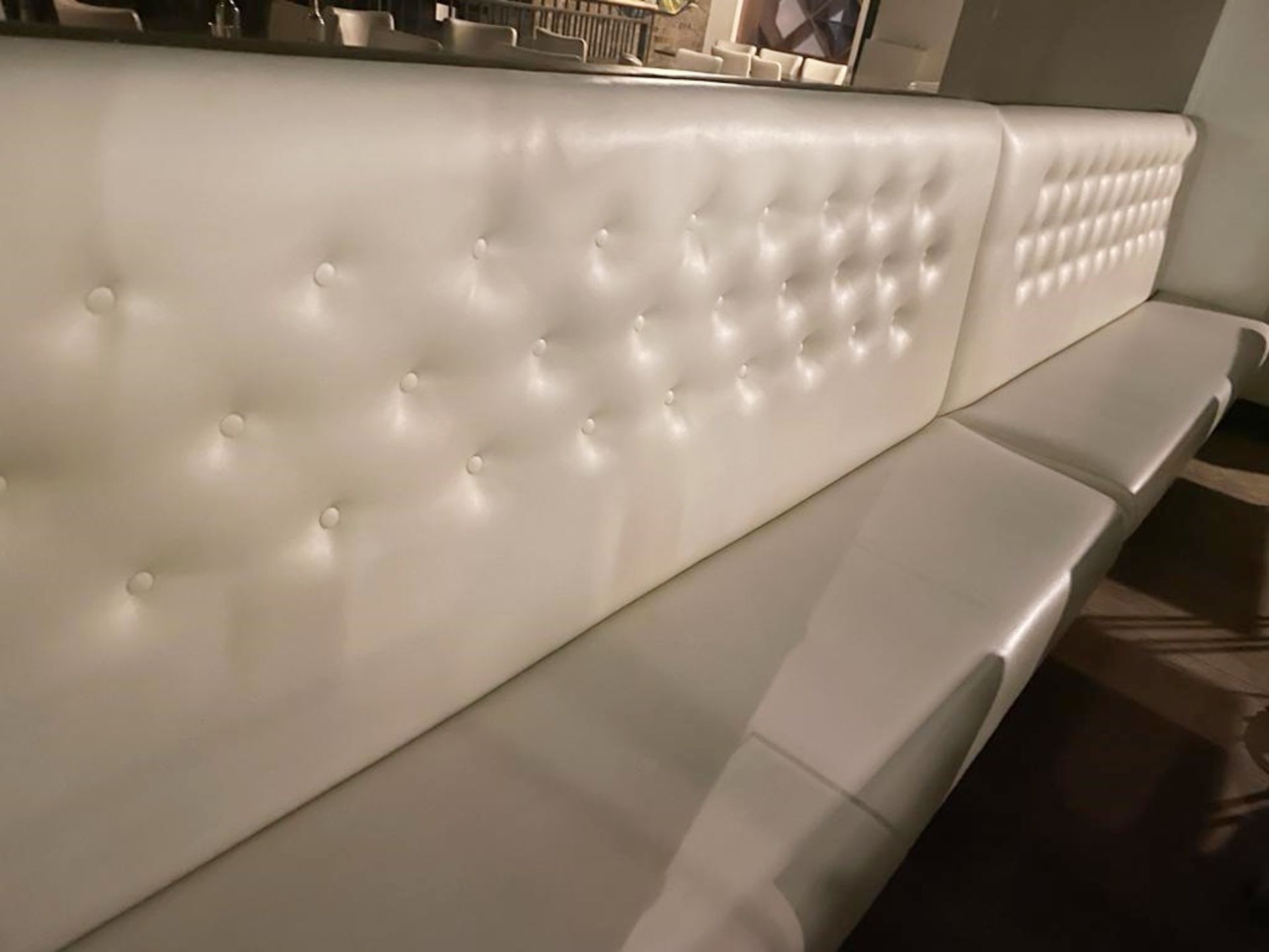 1 x Banquetting Seating Bench Upholstered in Beige Studded Back Leather Upholstery - Image 3 of 9