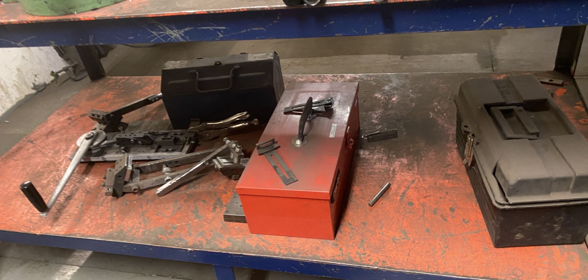 1 x Selection of Manual Tools and Tool Boxes With Contents - Image 4 of 4