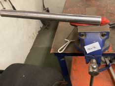 1 x Industrial Wire Cutter With Bench Vice