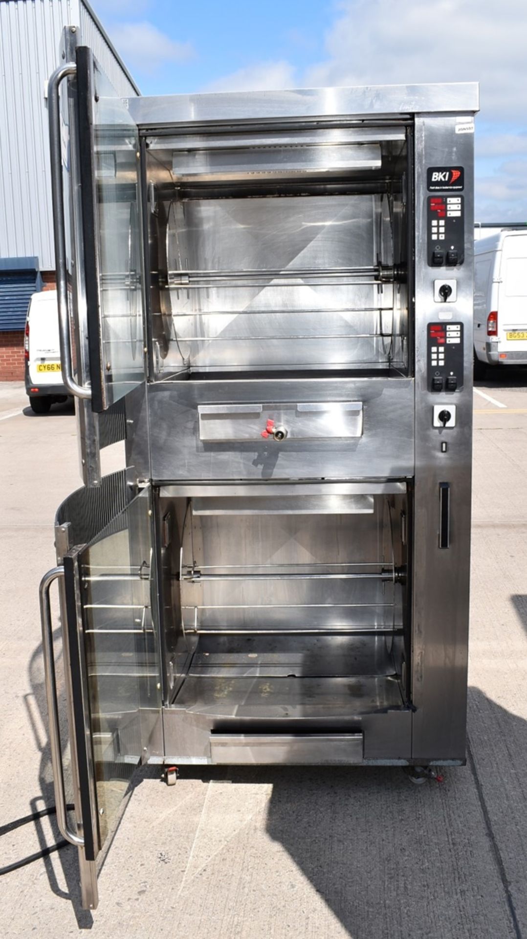 1 x BKI BBQ King Commercial Double Rotisserie Chicken Oven With Stand - Type VGUK16 - 3 Phase - Image 10 of 21