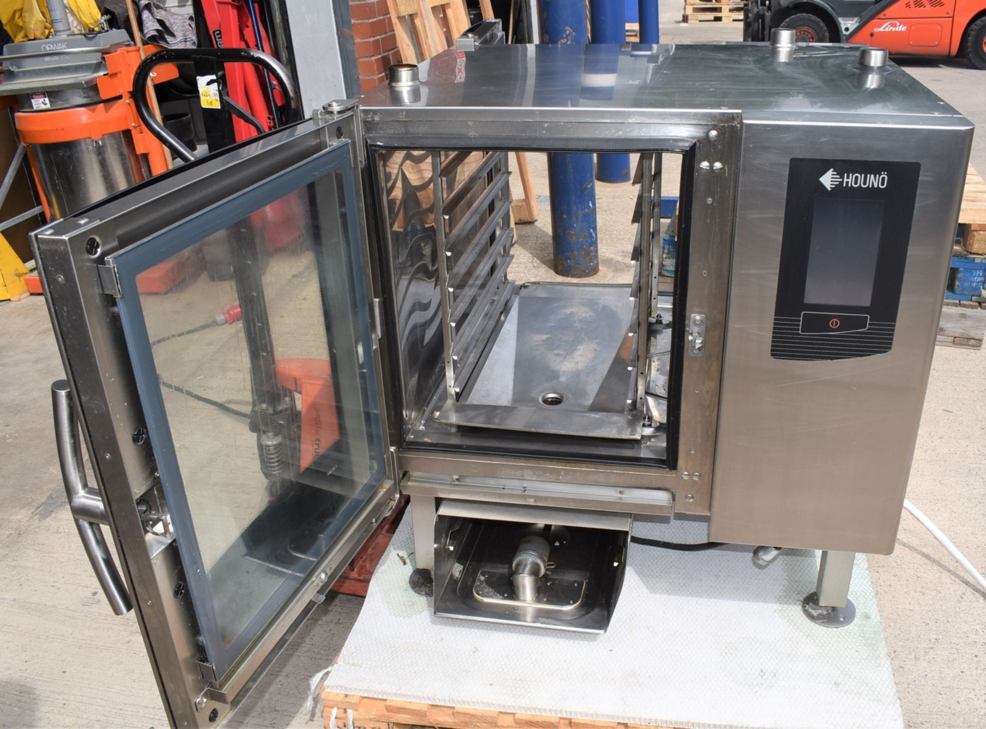 1 x Houno 6 Grid Electric Passthrough Door Combi Oven - 3 Phase With Pre-Set Cooking Options - Image 6 of 17