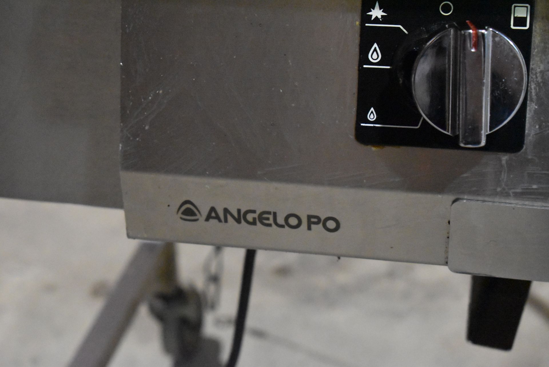 1 x Angelo Po Chargrill Gas Griddle With Stand on Castors - Size: H92 x W130 x D100 cms - Image 12 of 12