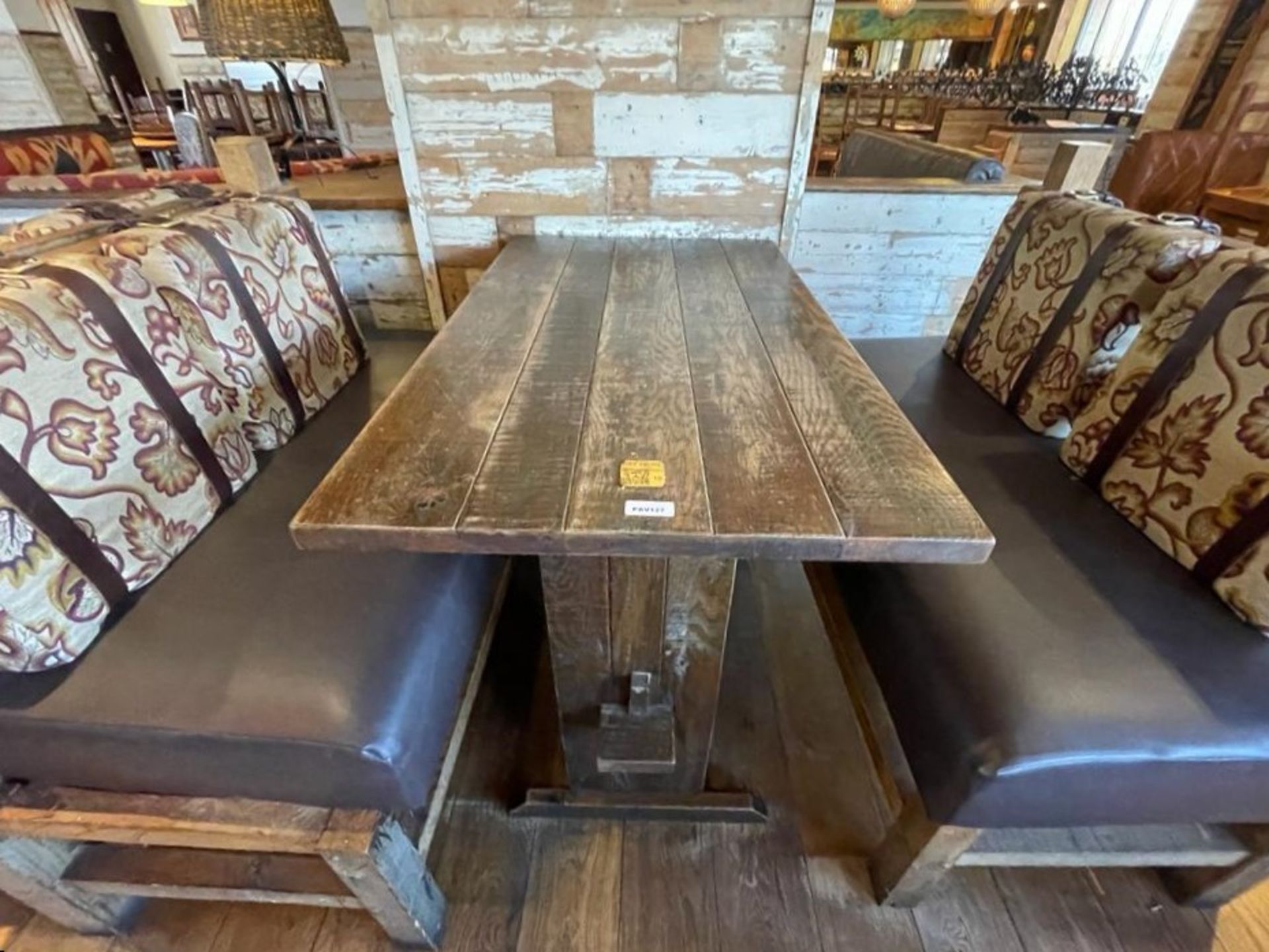 1 x Rustic Dining Table - Four Seater - PAV127 - Image 3 of 5
