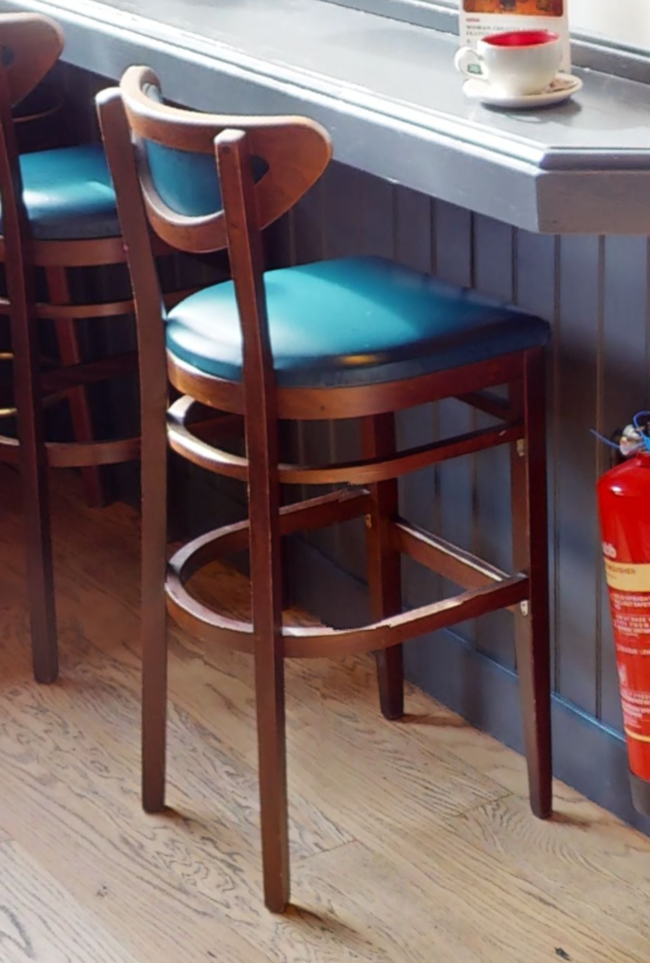 5 x Restaurant Bar Stools Featuring Wooden Frames and a Deep Blue Faux Leather Upholstery