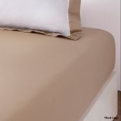 1 x PETER REED Luxury Linen Sea Island Double Fitted Sheet - 135x190x25cm - 600 Thread Count