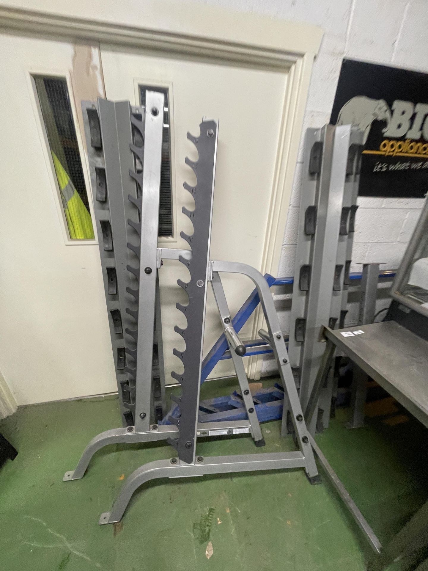 1 x Assorted Collection of Weight Lifting Equipment - Includes a Large Collection of Weights and - Image 3 of 5